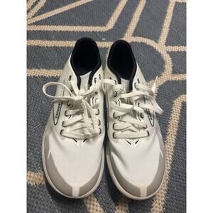 Brooks indoor track spikes